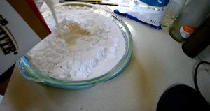 抹茶麻薯欧包，只揉5分钟就可以出面包膜-视频教程的做法 步骤8