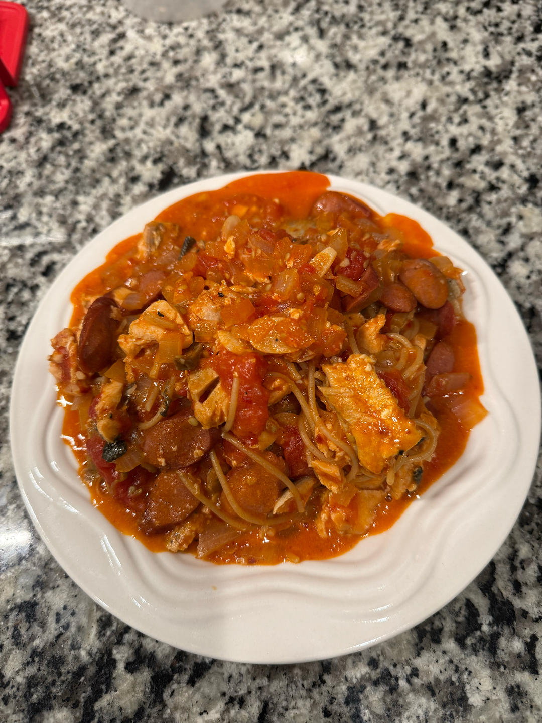 creamy salmon tomato pasta 三文鱼番茄意面