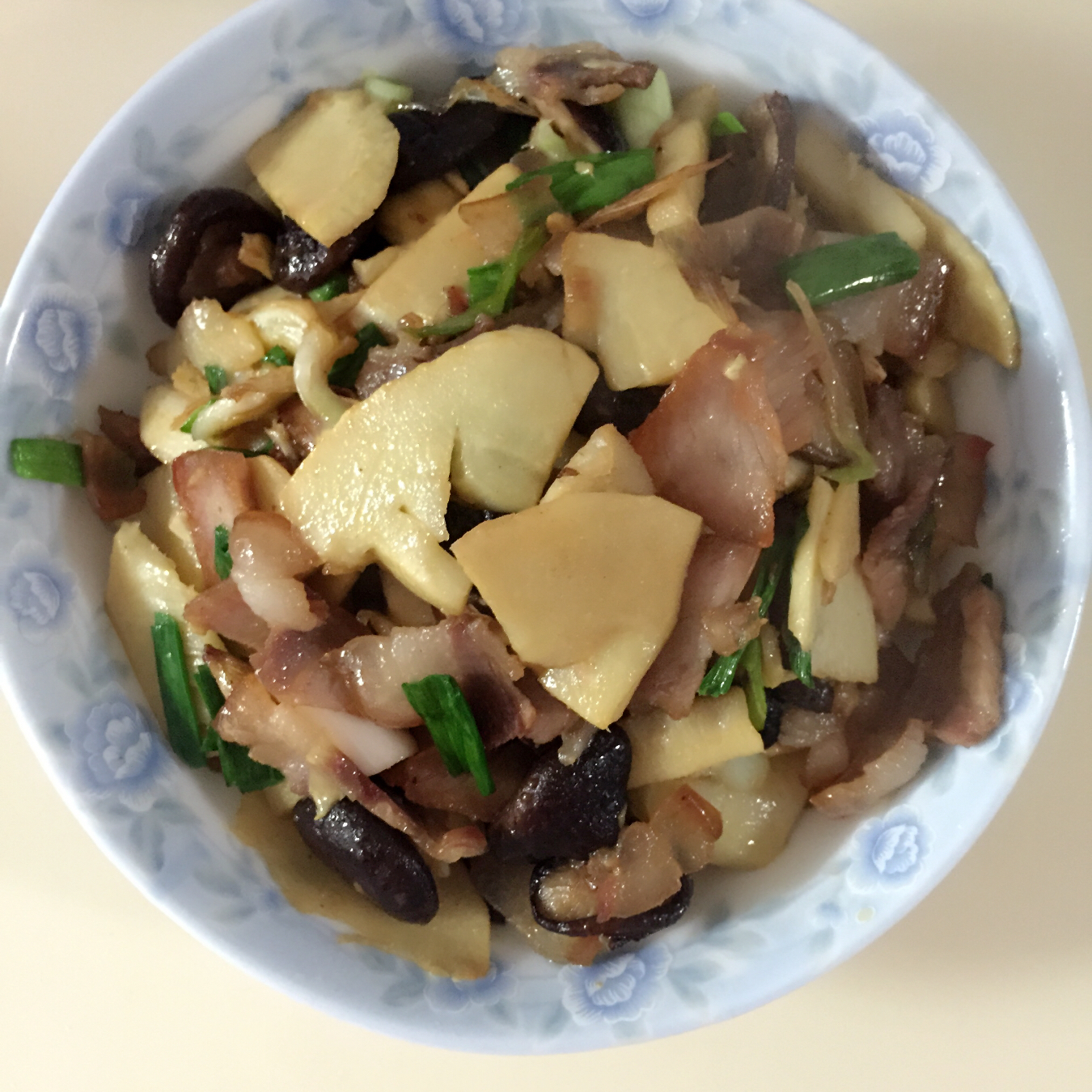 冬笋炒腊肉
