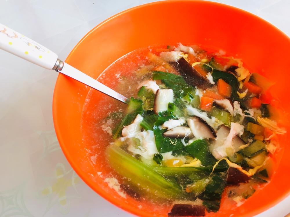 蔬菜蛋花汤——简单易做营养高，媲美肯德基早餐