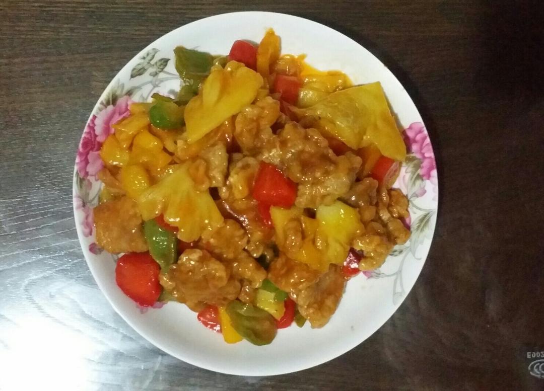 菠萝咕噜肉