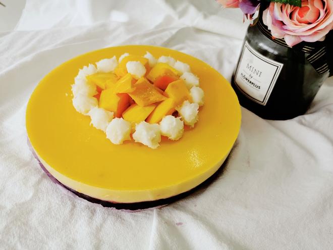 芒果豆腐酸奶镜面慕斯（糖尿病人的生日蛋糕）的做法
