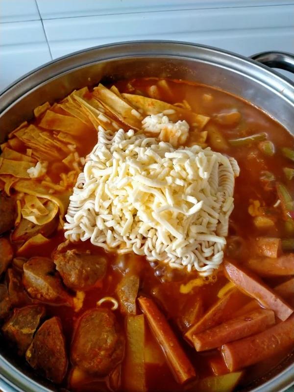 韩国部队锅拉面锅（超好吃）