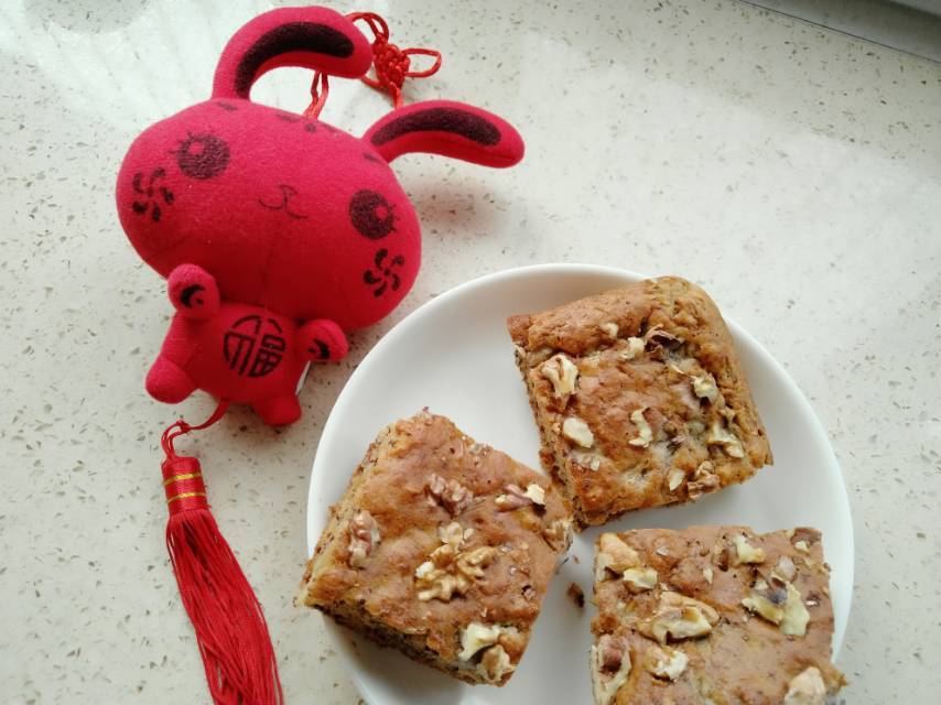 香蕉核桃蛋糕（低油少糖健康版）