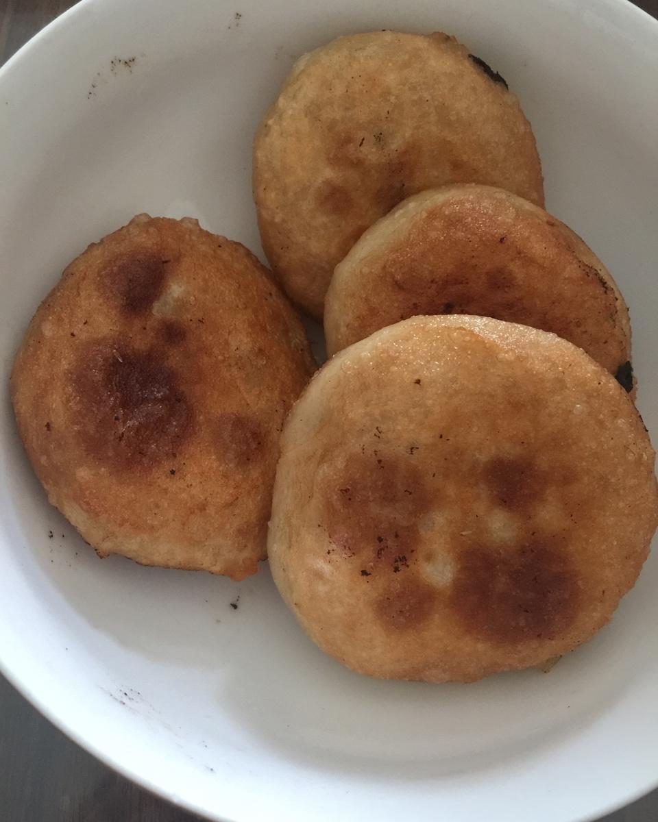 牛肉馅饼(附超详尽步骤图,从牛肉馅料调拌,到和面,更有海量馅饼包法图)