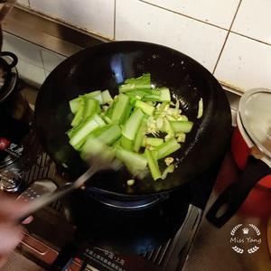 小白菜煎豆腐的做法 步骤4