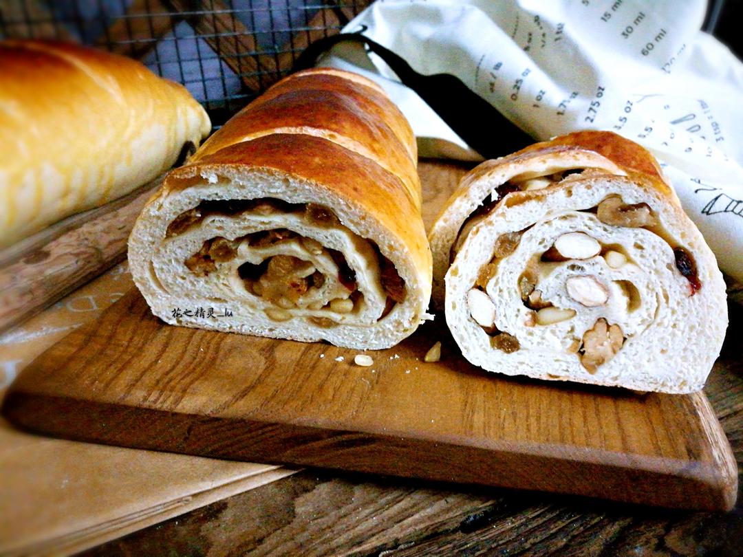 花之精灵_lu做的风靡代购店的新疆果仁大列巴