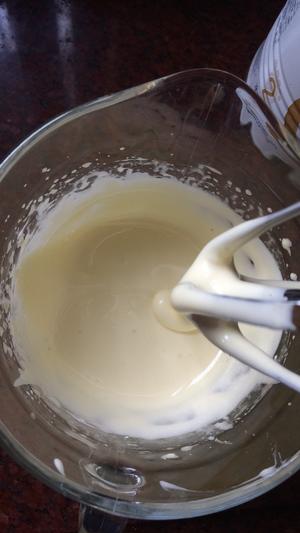 蛋黄小奶豆的做法 步骤3