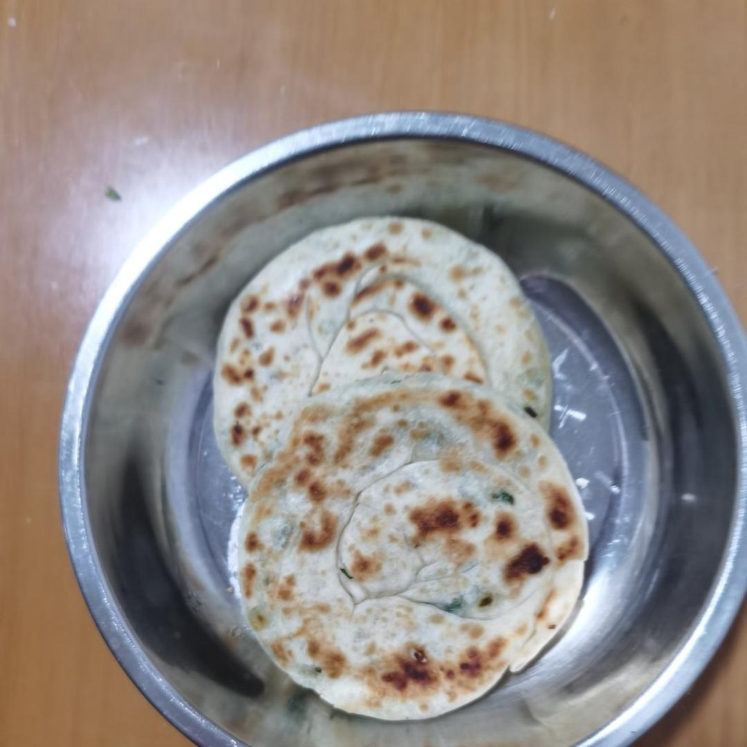千层酥软葱油饼