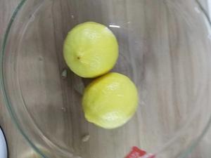 止咳化痰效果超好的柠檬膏（中医院护士秘制）的做法 步骤1