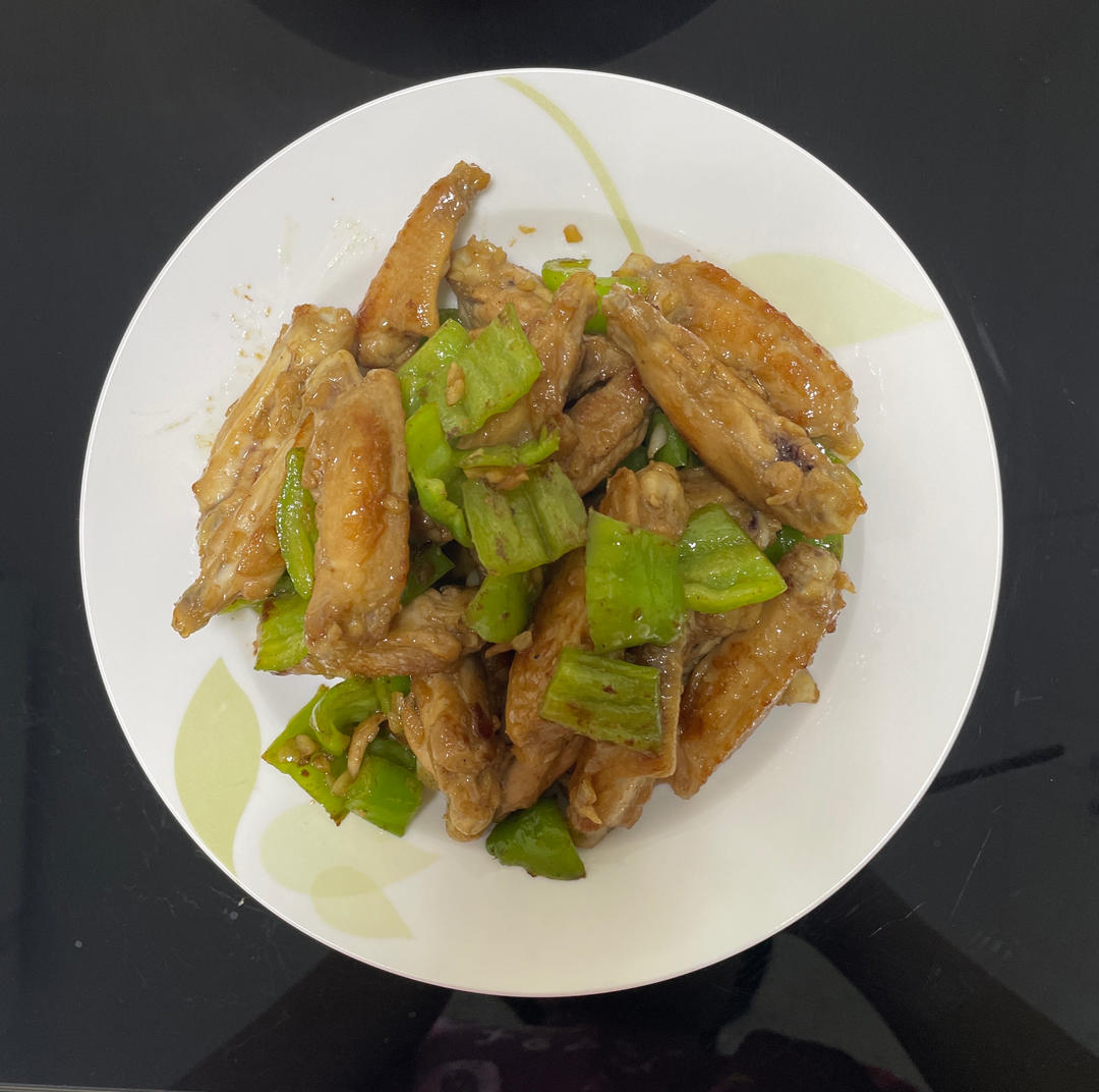 蒜香鸡翅，这才是鸡翅最好吃的做法