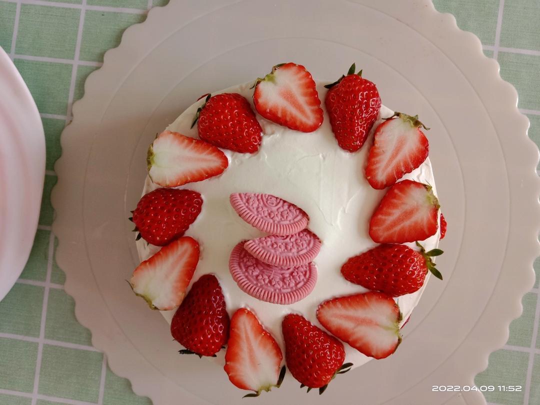 草莓生日奶油蛋糕（八寸）