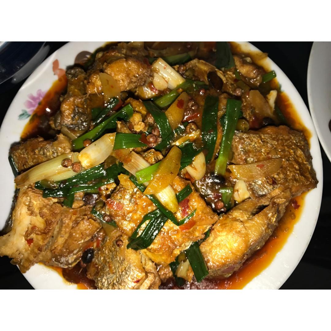 红烧带鱼