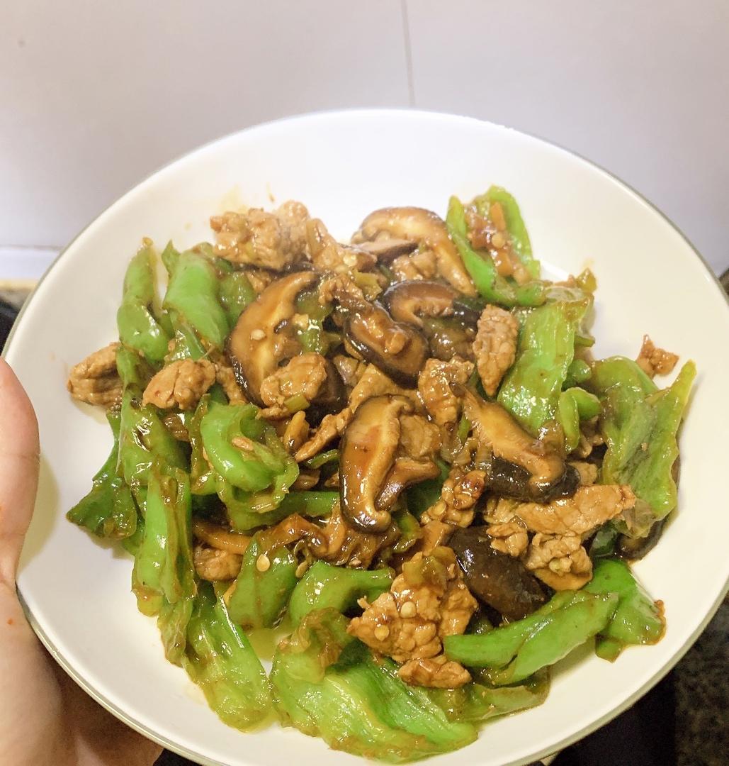 青椒炒肉