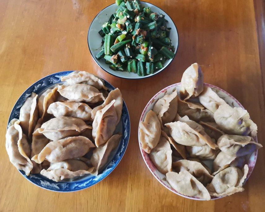 黑河三少做的黑全麦苦荞麦高粱面饺子控糖餐