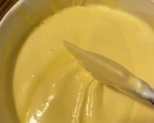 咸蛋黄芝士流心古早蛋糕的做法 步骤16