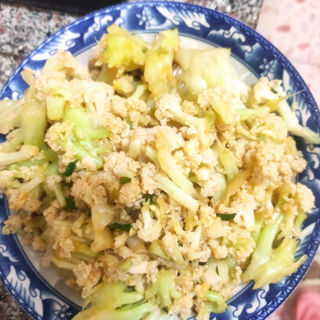 花菜别在炒了✅这样做不仅好吃还减脂