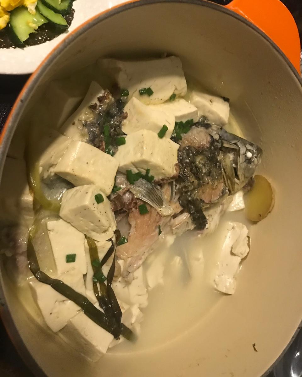 鲫鱼豆腐汤
