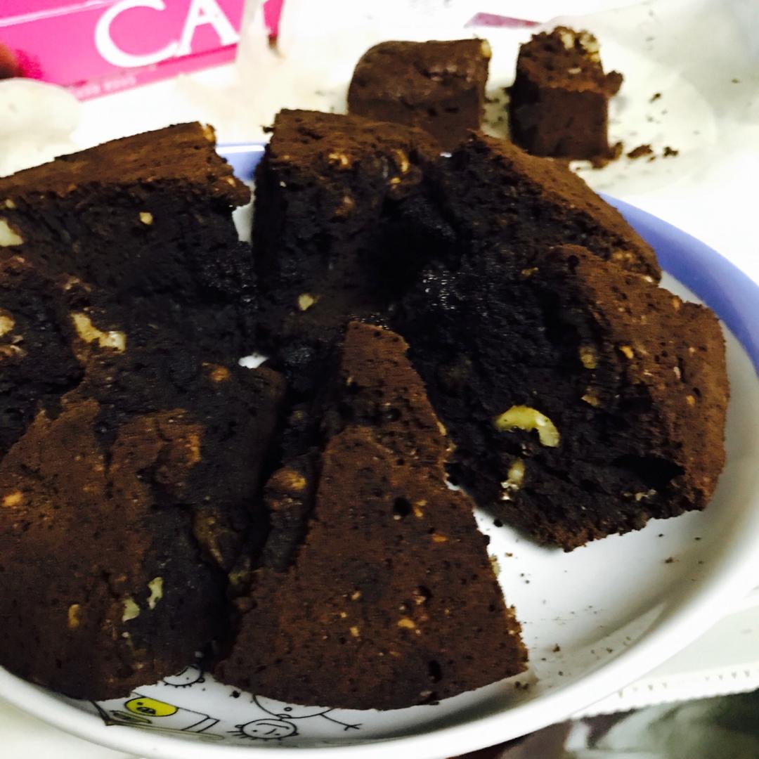 《Tinrry+》布朗尼（8寸配方）（适合新手的巧克力蛋糕）