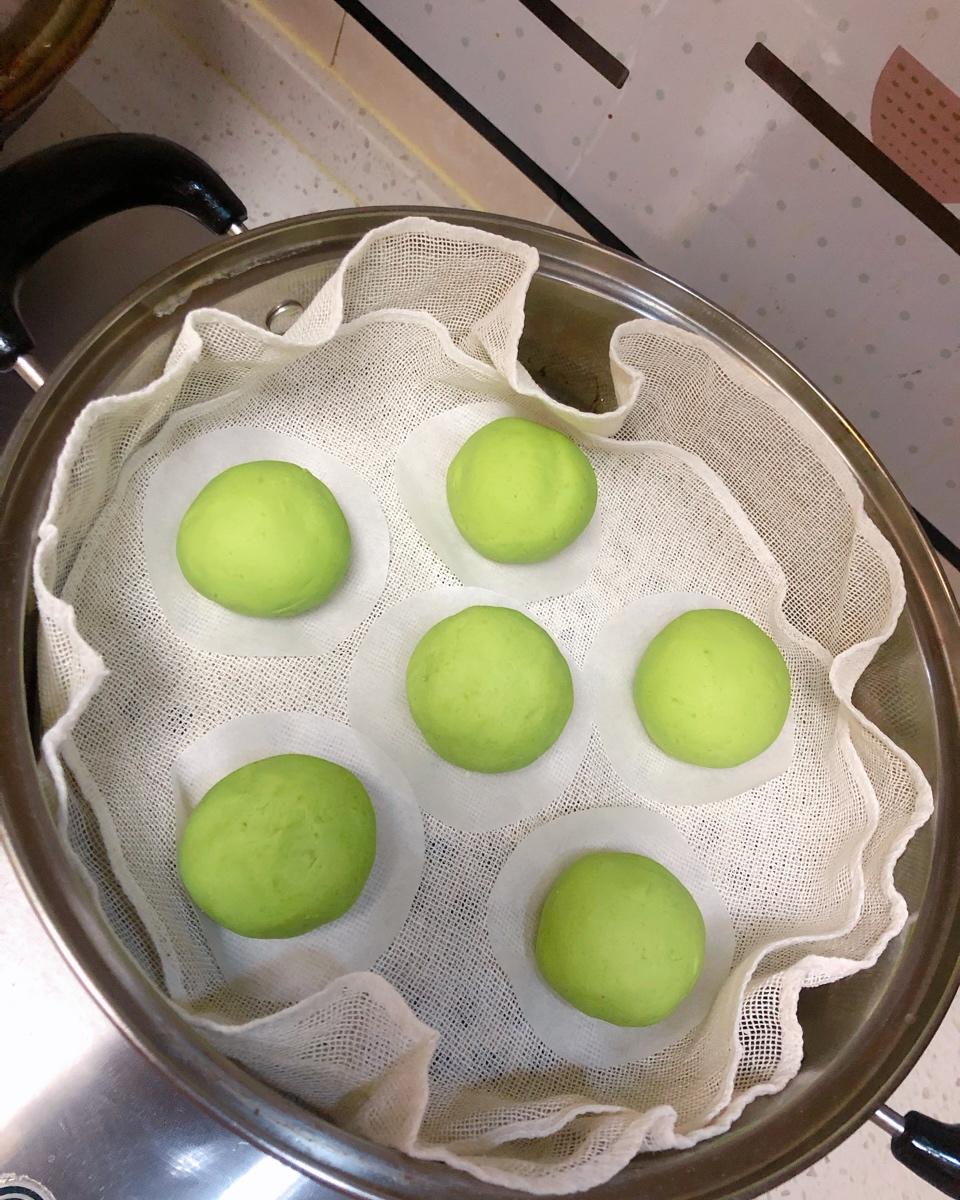 网红青团～～咸蛋黄肉松青团