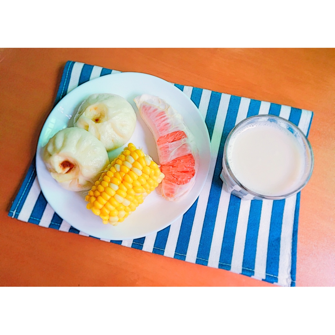 酱肉包