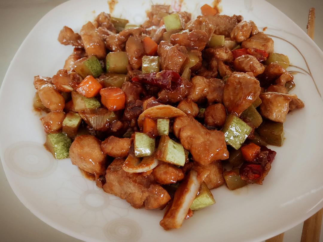 【中餐厅】亮大厨教做宫保鸡丁『多图详解』