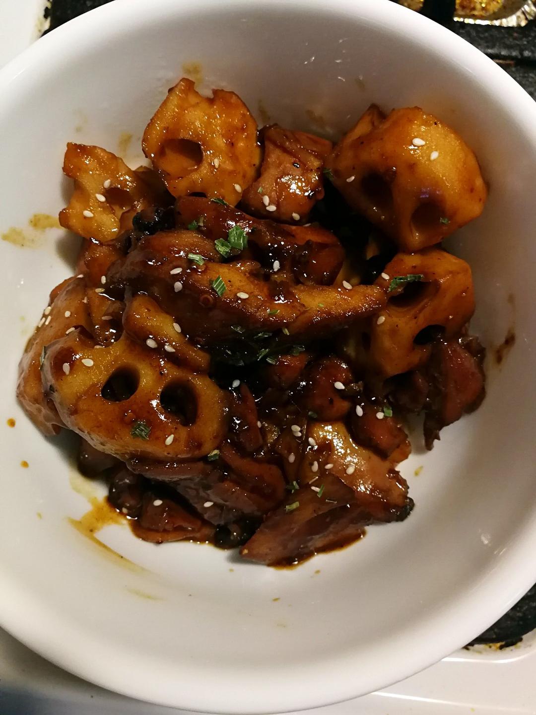 莲藕鸡田舍煮