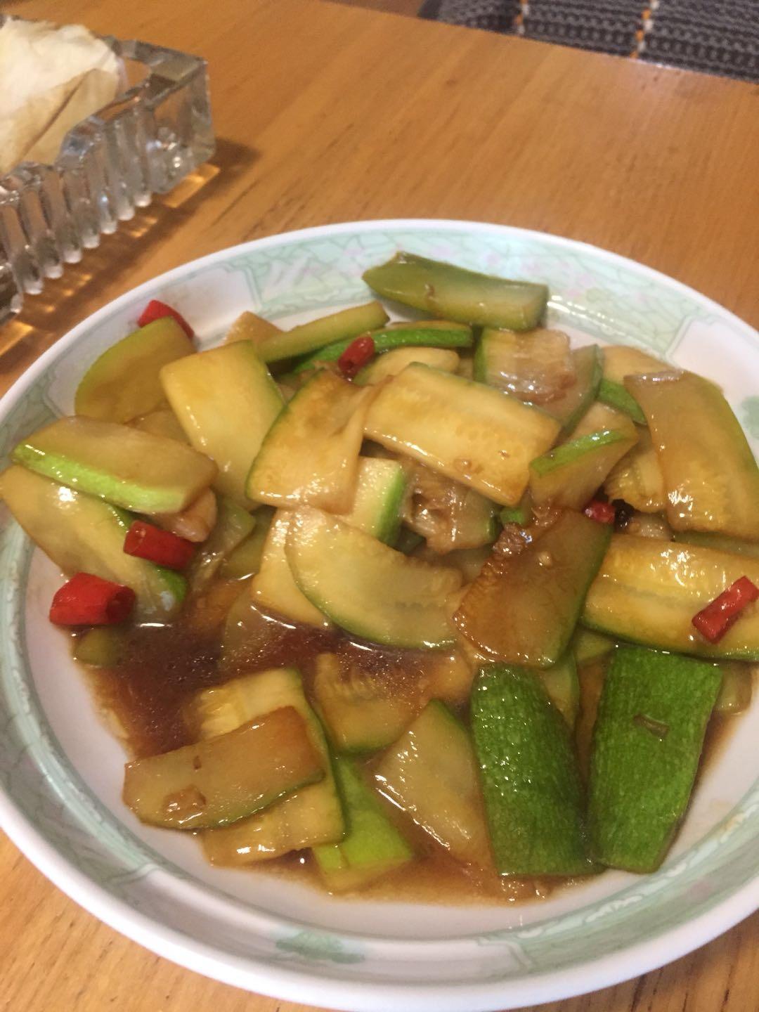 清炒西葫芦