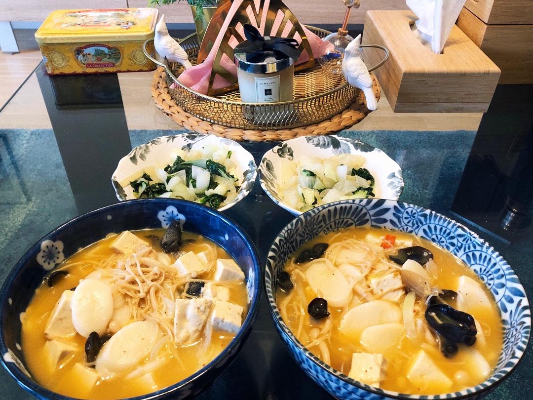 巨好吃的年糕汤