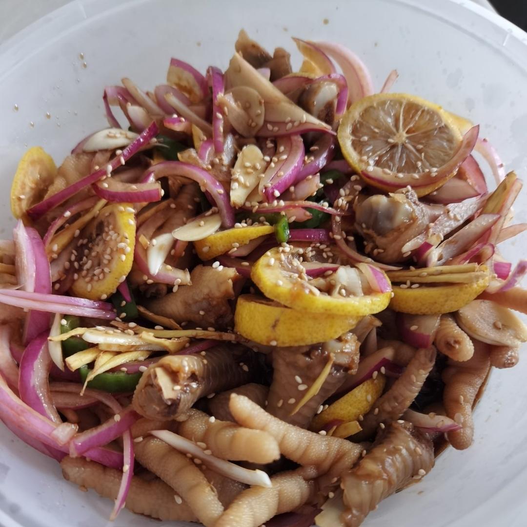 【柠檬酸辣鸡爪】自制超级无敌美味的网红鸡爪