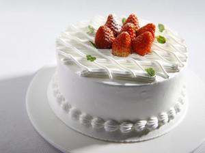 生日蛋糕裱花制作的做法 步骤1