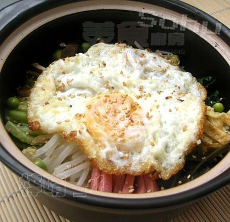 韩式石锅拌饭的做法