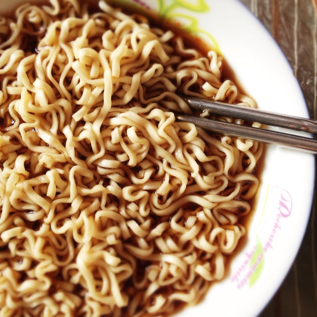 小葱麻油酱油面