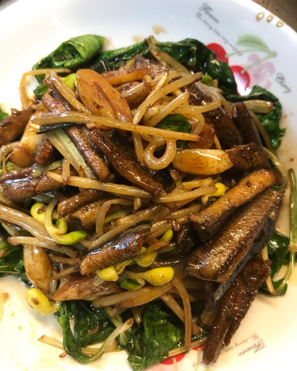 大蒜烧鳝鱼