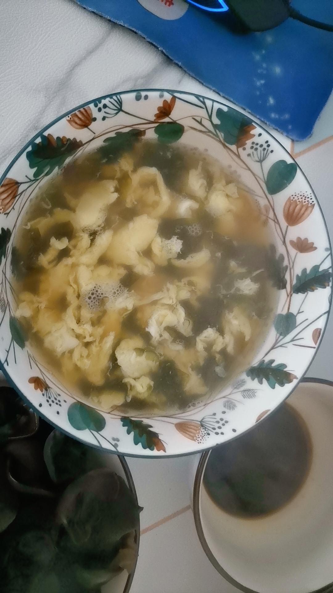 超鲜美～紫菜蛋花汤