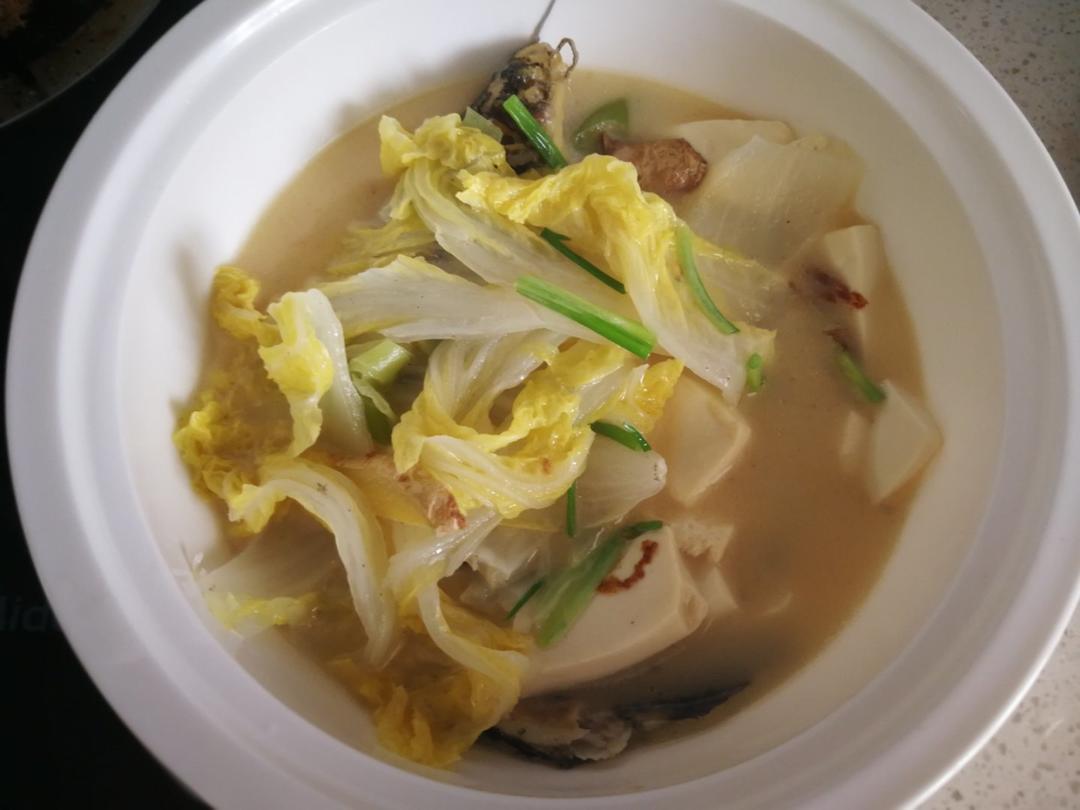 昂刺鱼豆腐汤（黄辣丁）