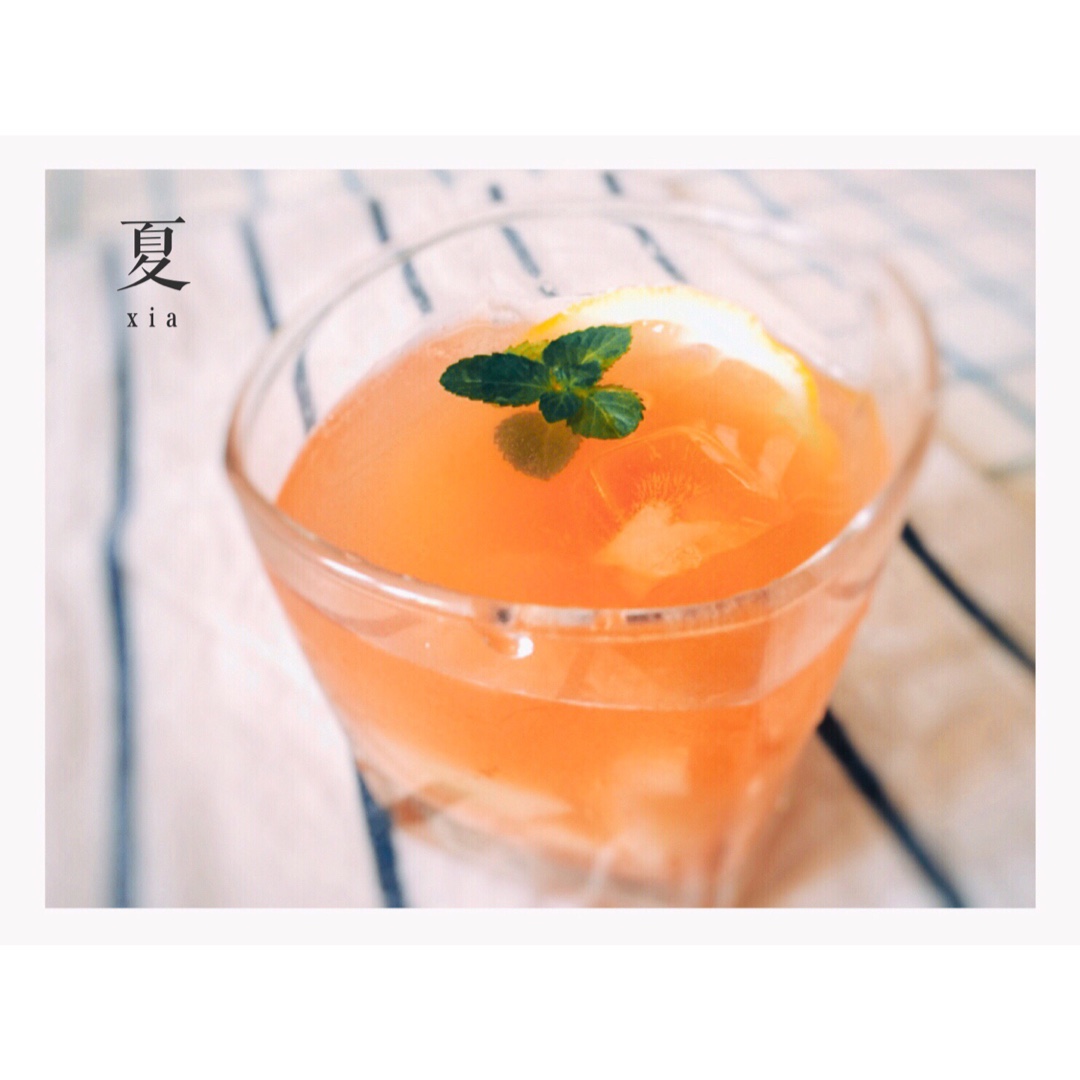 听说喝了这杯【蜜桃冰茶】会有好运