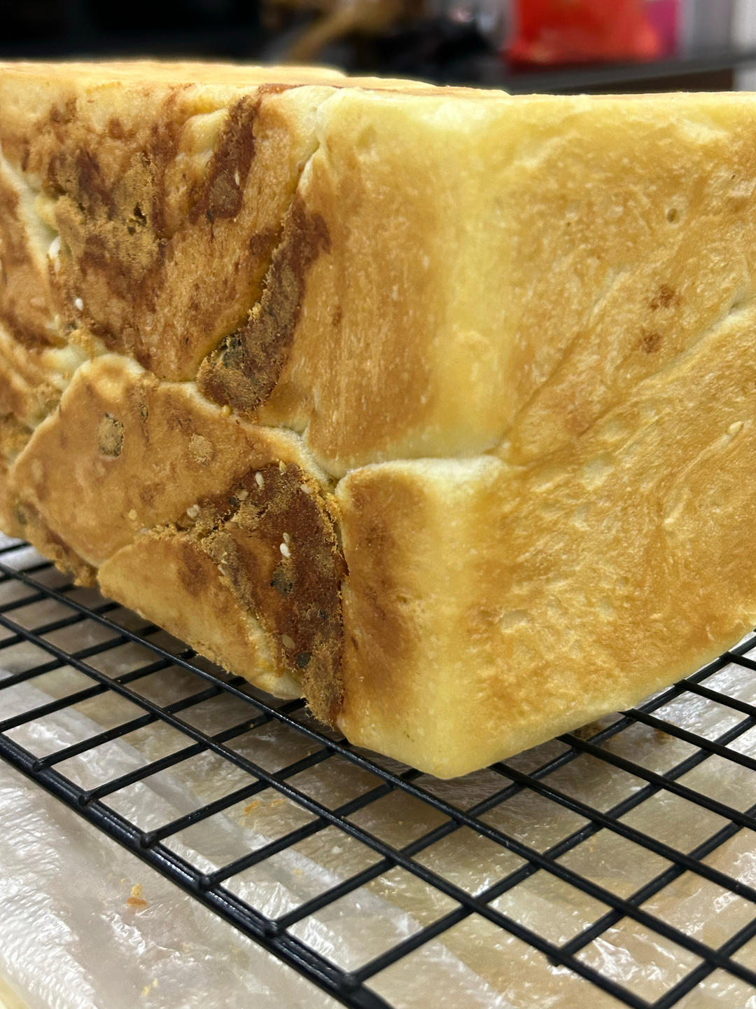 香葱肉松手撕吐司