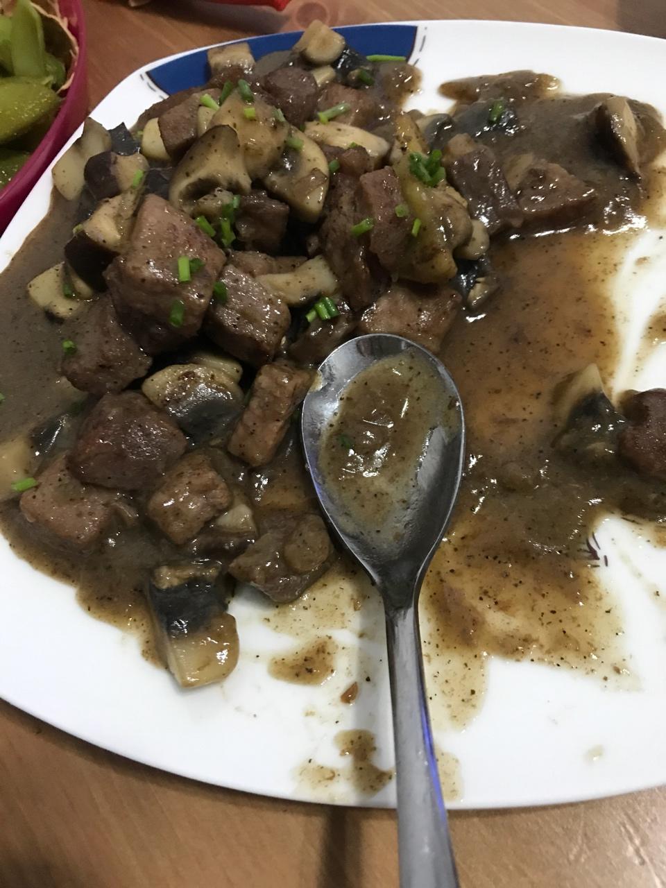黑胡椒杏鲍菇牛肉粒
