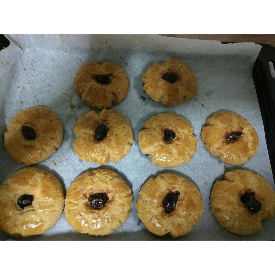 特浓奶香果酱酥饼