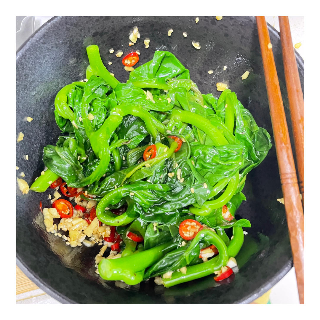清爽开胃凉菜｜凉拌菠菜木耳