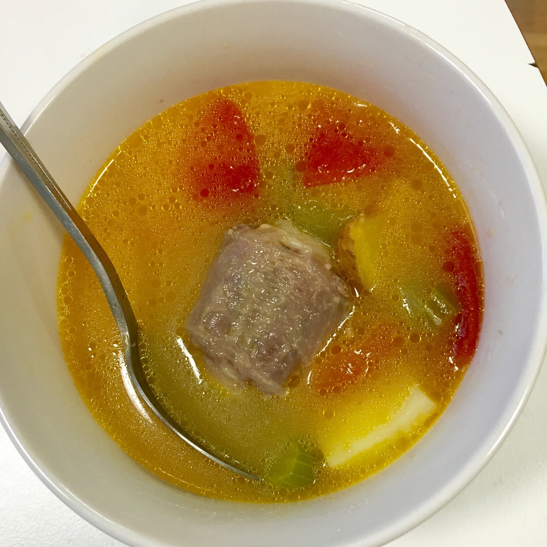 番茄牛尾汤