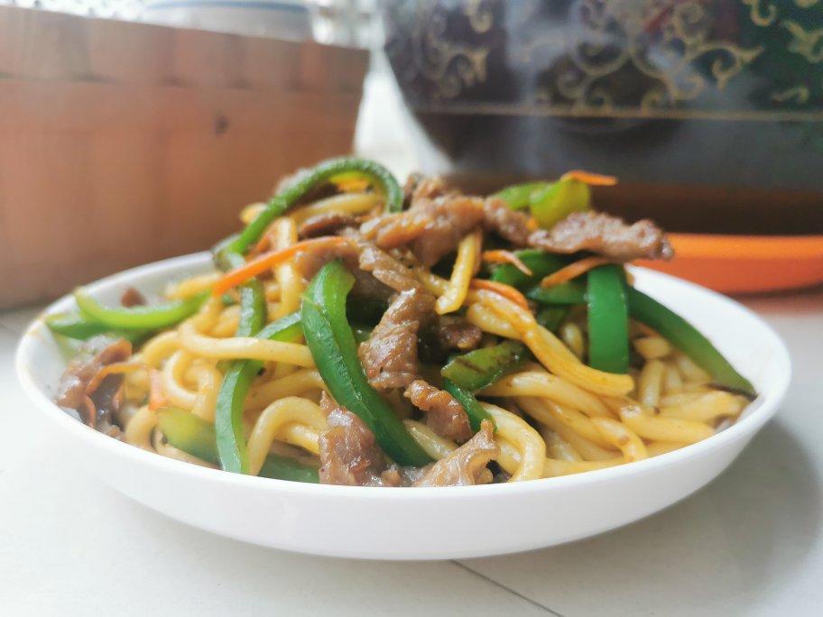 黑椒牛肉乌冬面