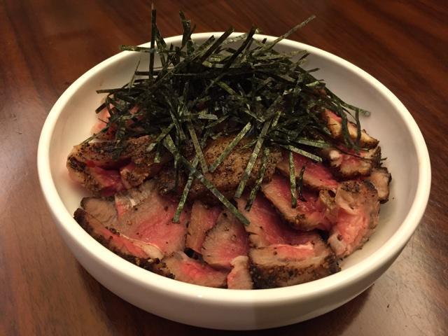 黑椒酥皮牛排片 Crusted Black Pepper Steak Slices