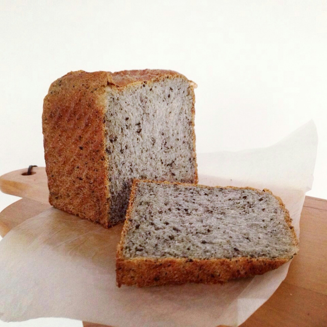 西川功晃- 黑芝麻土司