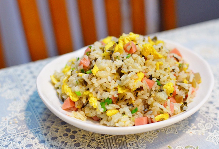 梅干菜炒饭
