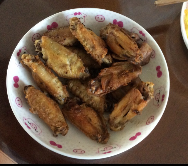 香酥炸鸡翅