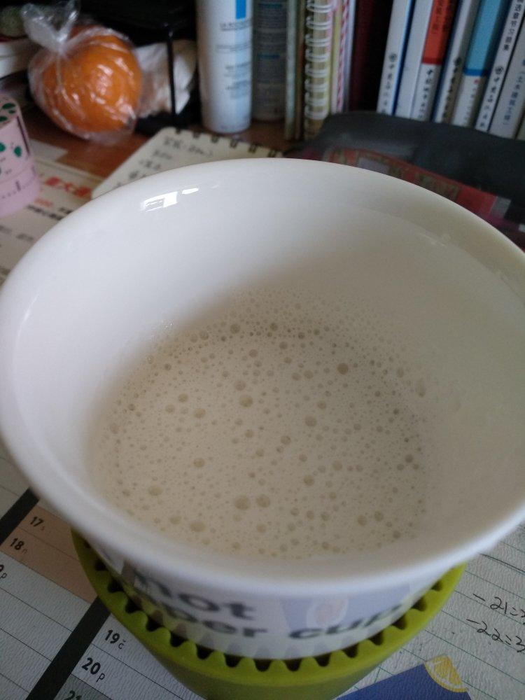 自榨香蕉牛奶汁《排宿便》