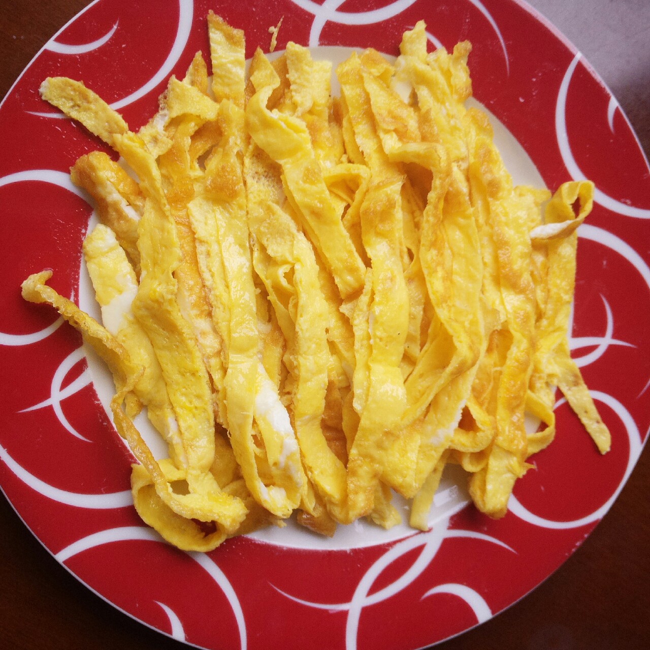 摊鸡蛋皮（鸡蛋丝）