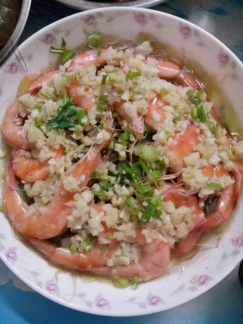 蒜蓉粉丝蒸大虾